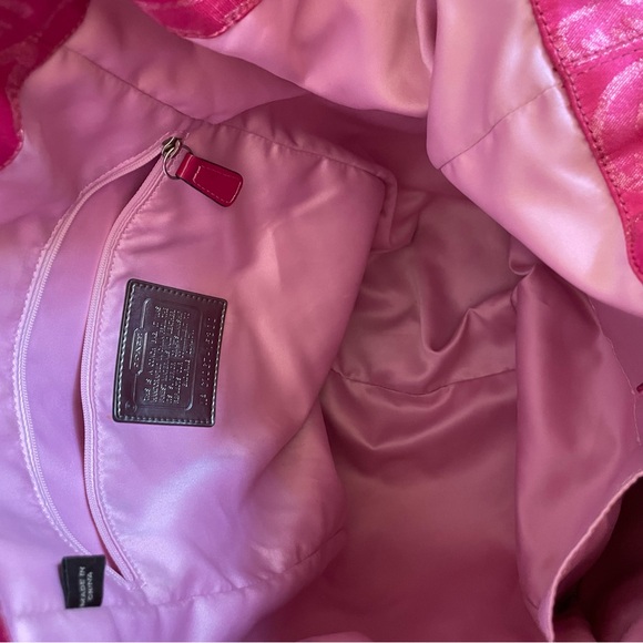 COACH Poppy Story Patch Bella Graffiti Glam Pink - Picture 8 of 12